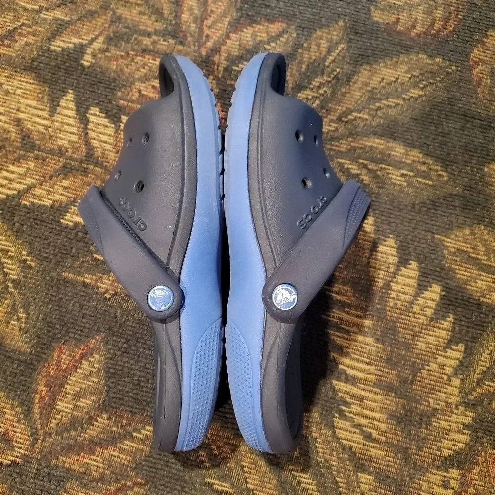 Kids two-toned blue sandals